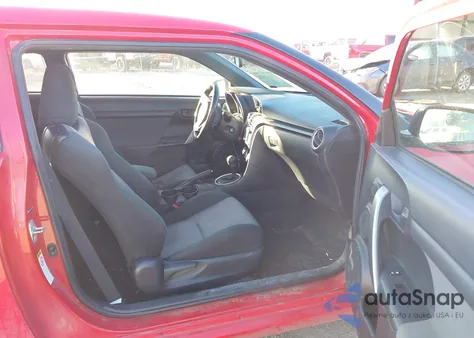 2015 Scion Tc из США, поврежденный, VIN JTKJF5C77FJ013106